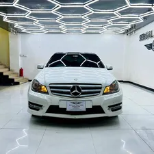 Mercedes Benz C Class C200 2013 for Sale