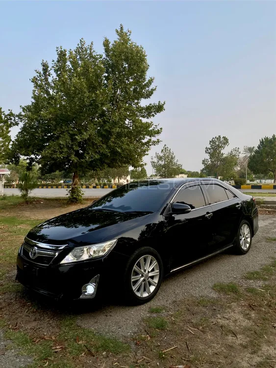 Toyota Camry 2013 for Sale in Islamabad Image-1
