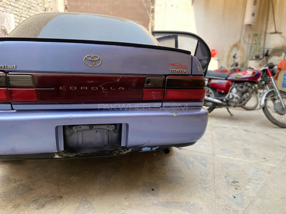 Toyota Corolla 1998 for Sale in Peshawar Image-1