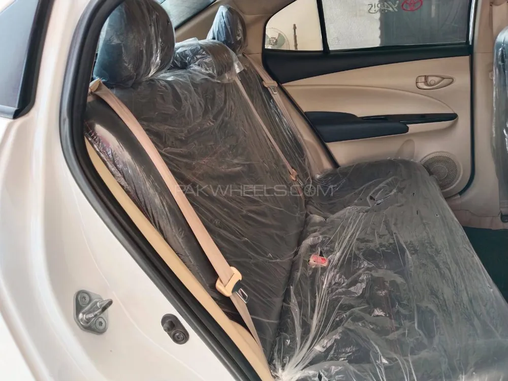 Toyota Corolla 2020 for Sale in Sadiqabad Toyota Corolla 2020 for Sale in Sadiqabad Image-11