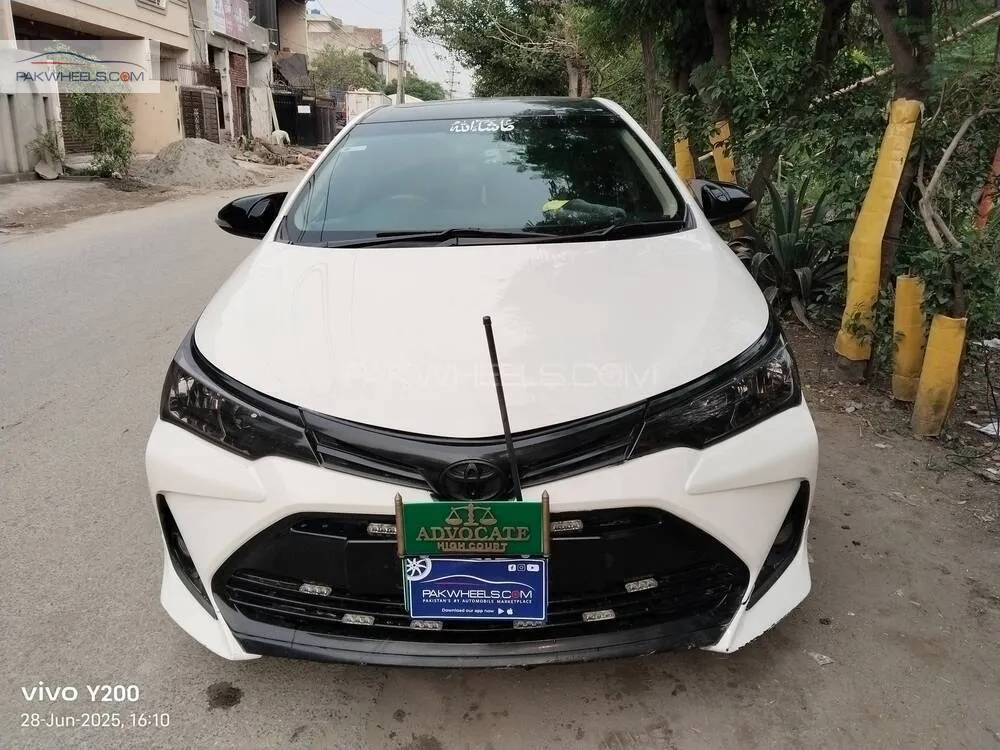Toyota Corolla 2016 for Sale in Lahore Image-1