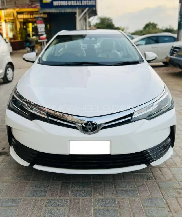 Toyota Corolla 2018 for Sale in Karachi Image-1
