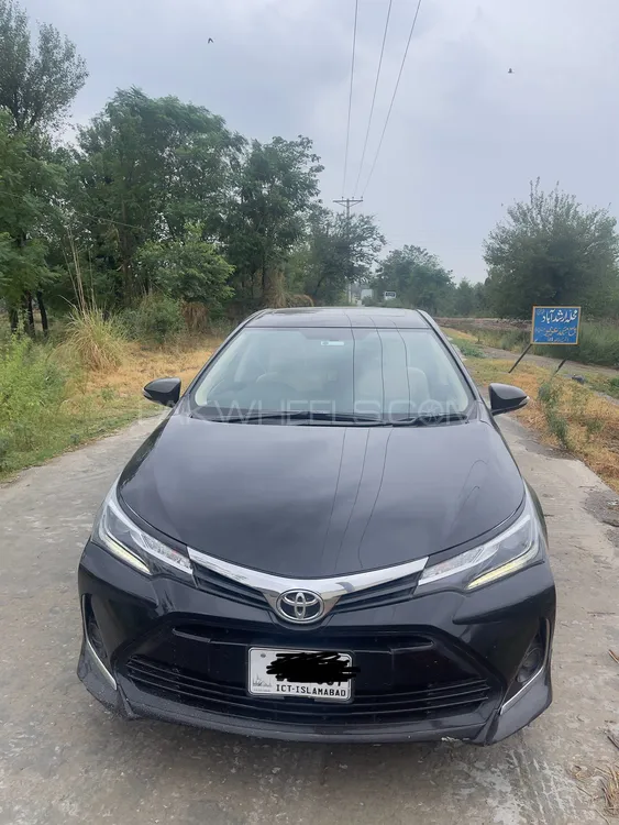 Toyota Corolla 2021 for Sale in Islamabad Image-1