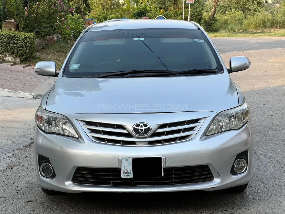 Toyota Corolla 2011 for Sale in Islamabad Image-1