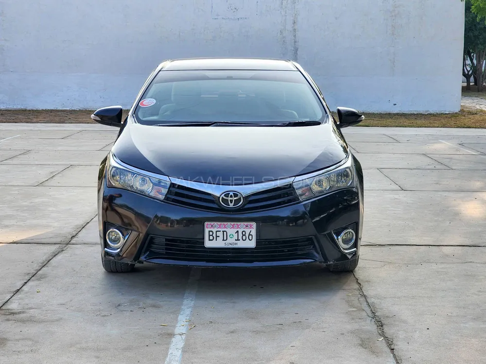 Toyota Corolla 2015 for Sale in Abbottabad Image-1