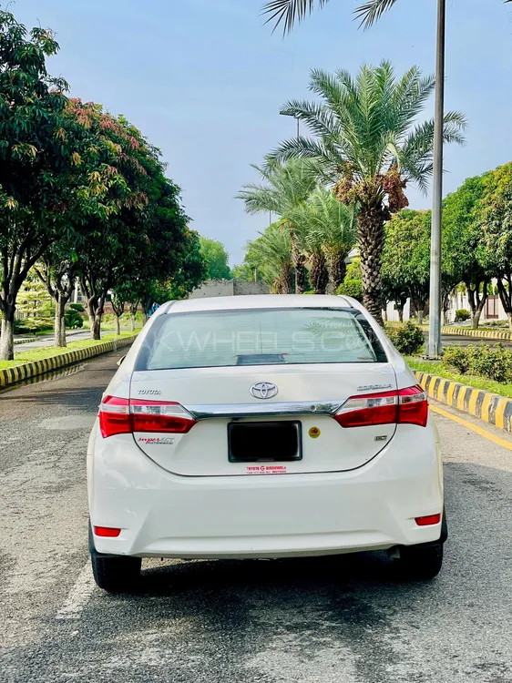 Toyota Corolla 2015 for Sale in Gujranwala Image-1