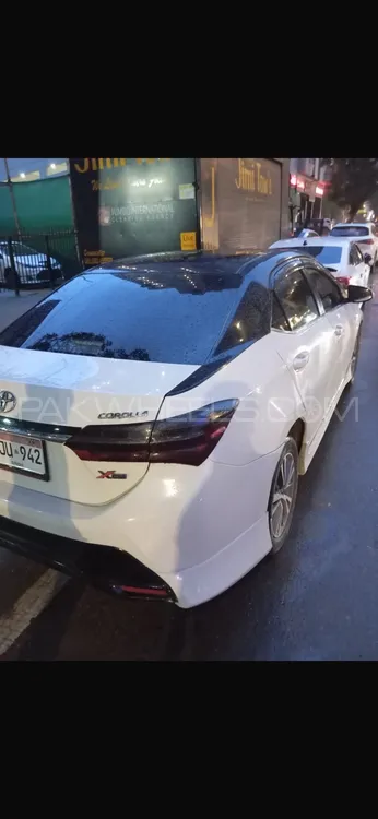 Toyota Corolla 2017 for Sale in Karachi Image-1
