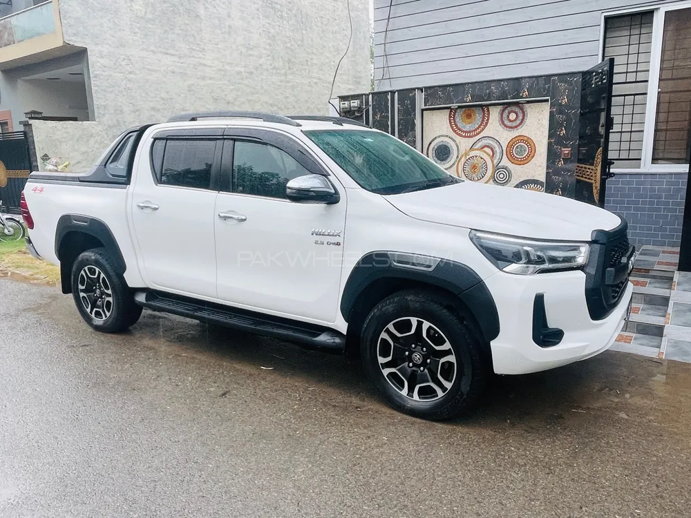Toyota Hilux 2021 for Sale in Lahore Image-1
