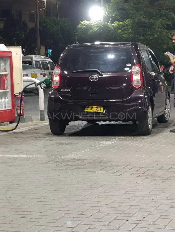 Toyota Passo 2010 for Sale in Karachi Image-1