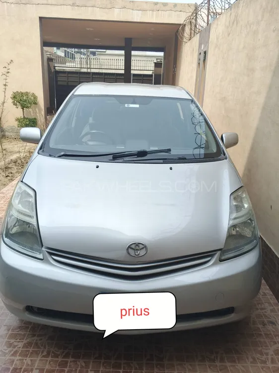 Toyota Prius 2009 for Sale in Faisalabad Image-1