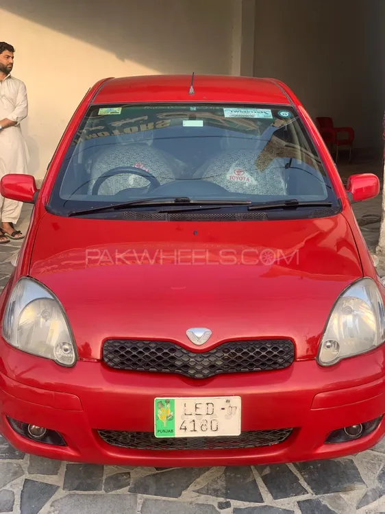 Toyota Vitz 2003 for Sale in Mardan Image-1