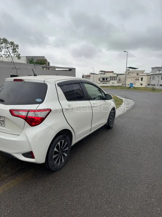 Toyota Vitz 2018 for Sale in Jhelum Image-1