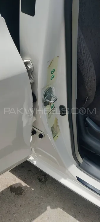 Toyota Vitz 2007 for Sale in Quetta Image-1
