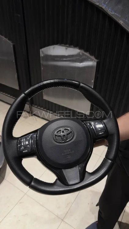 Toyota vitz multimedia carbon fiber steering wheel Image-1