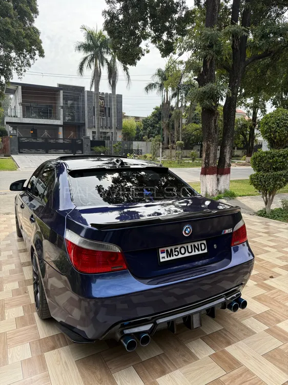 BMW 5 Series 2005 for Sale in Sialkot Image-1
