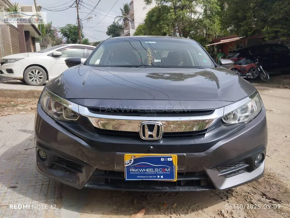 Honda Civic 2018 for Sale in Karachi Image-1