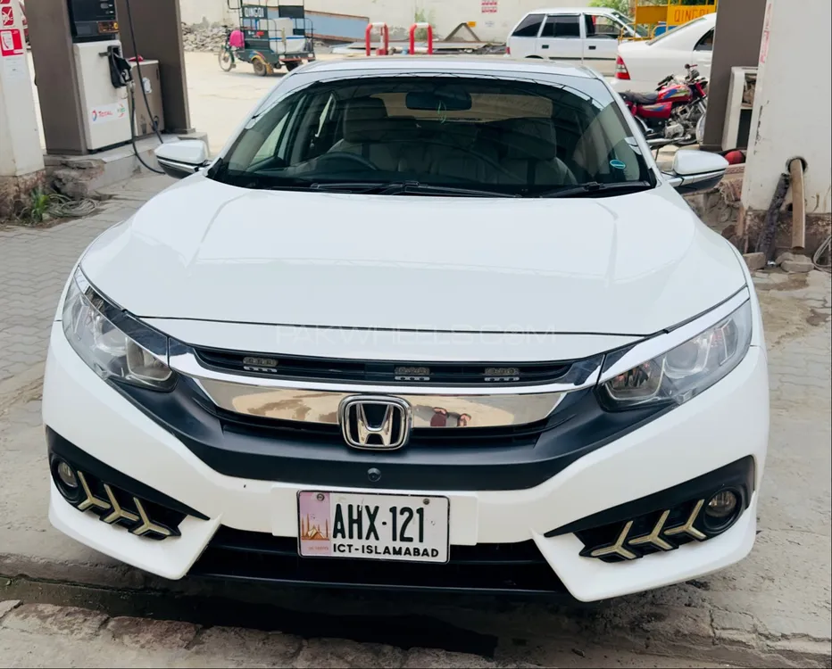 Honda Civic 2018 for Sale in Bannu Image-1