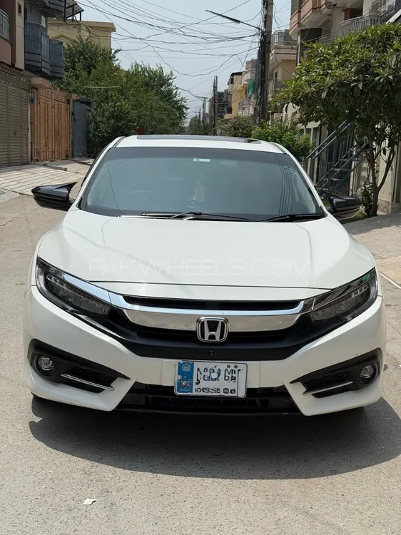 Honda Civic 2022 for Sale in Peshawar Image-1