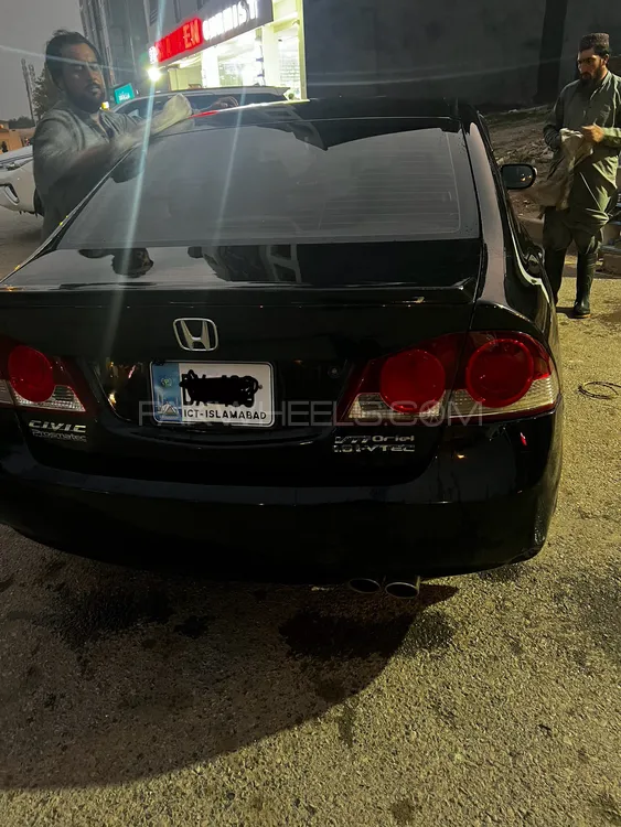 Honda Civic 2011 for Sale in Islamabad Image-1