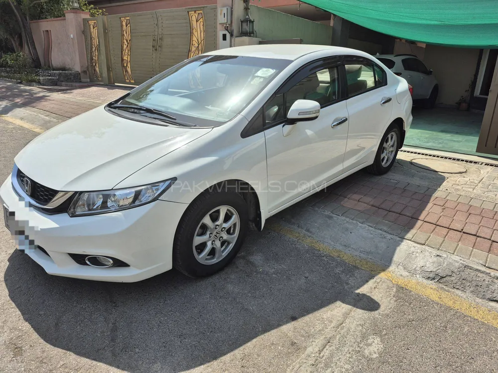 Honda Civic 2015 for Sale in Islamabad Image-1