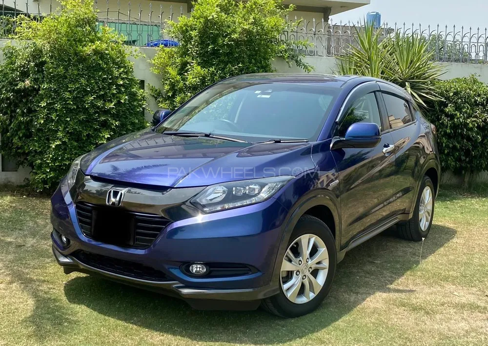 Honda Vezel 2016 for Sale in Sialkot Image-1