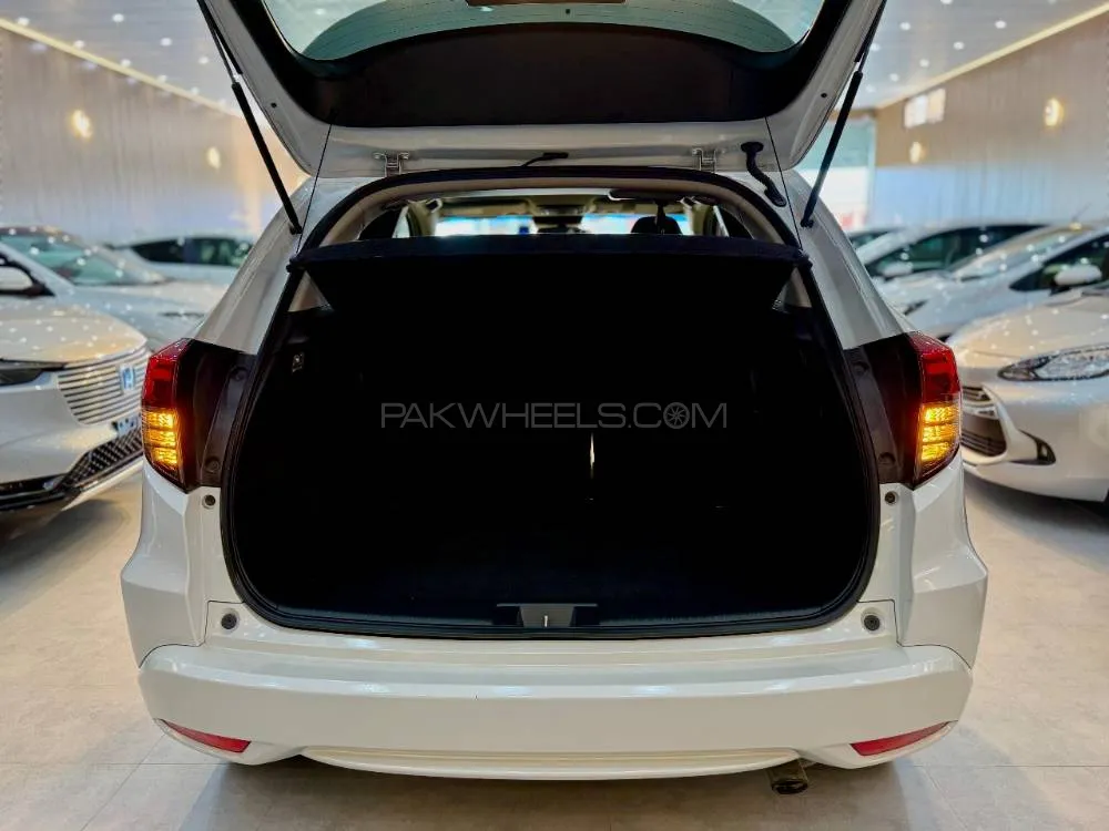 Honda Vezel 2019 for Sale in Islamabad Honda Vezel 2019 for Sale in Islamabad Image-15