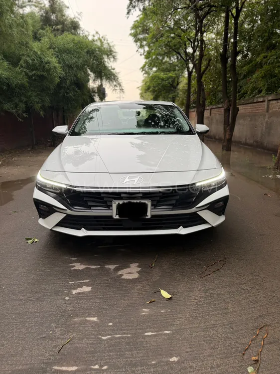 Hyundai Elantra 2024 for Sale in Lahore Image-1