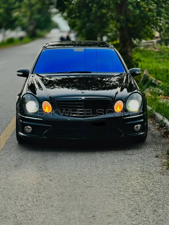 Mercedes Benz E Class 2003 for Sale in Islamabad Image-1