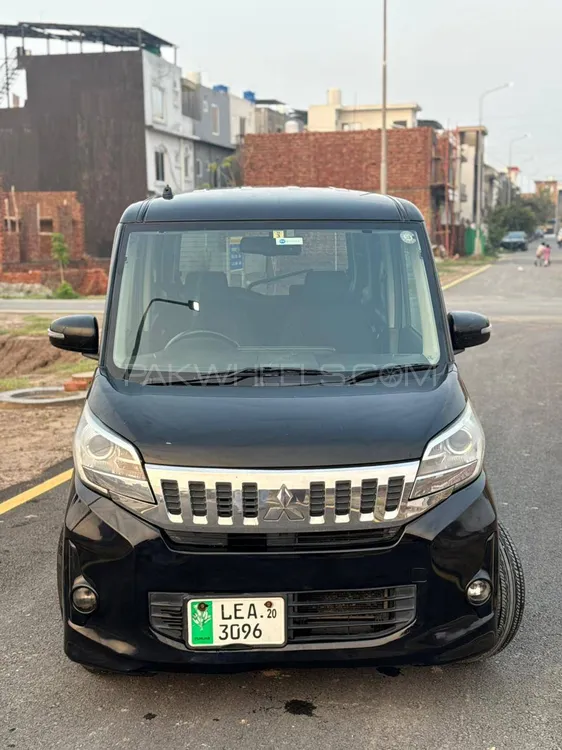 Mitsubishi EK Custom 2015 for Sale in Lahore Image-1
