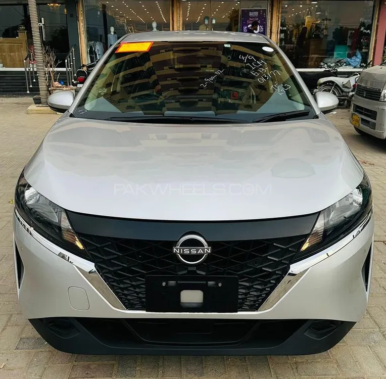 Nissan Note 2021 for Sale in Karachi Image-1