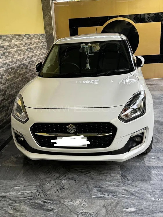 Suzuki Swift 2023 for Sale in Sialkot Image-1