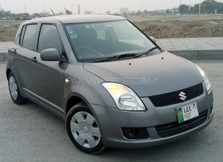Suzuki Swift 2011 for Sale in Lahore Image-1