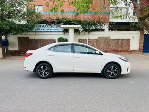 Toyota Corolla GLi 1.3 VVTi 2016 for Sale