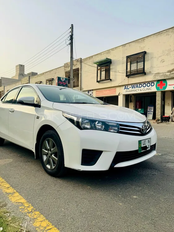 Toyota Corolla 2016 for Sale in Faisalabad Image-1