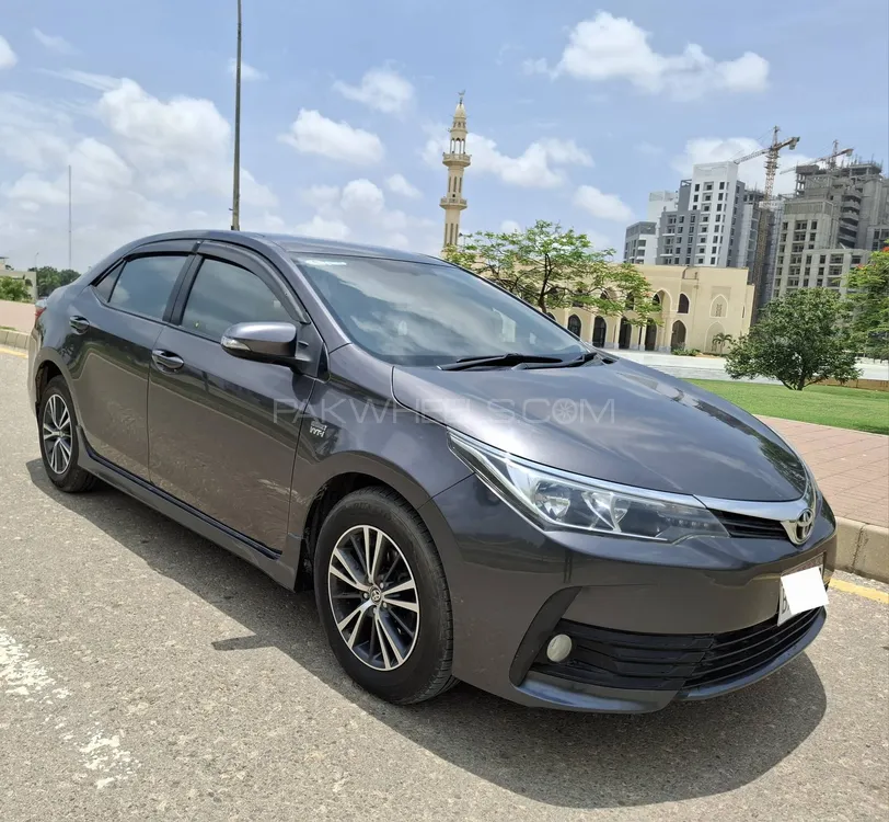 Toyota Corolla 2019 for Sale in Karachi Image-1