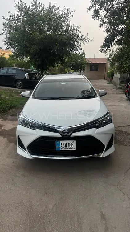 Toyota Corolla 2021 for Sale in Islamabad Image-1