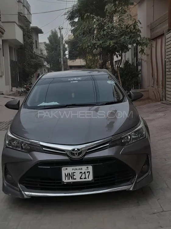 Toyota Corolla 2015 for Sale in Multan Image-1