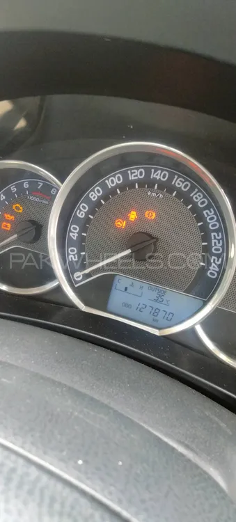 Toyota Corolla 2016 for Sale in Bhalwal Image-1