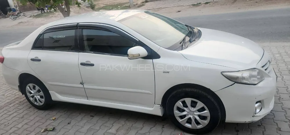 Toyota Corolla 2010 for Sale in Burewala Image-1