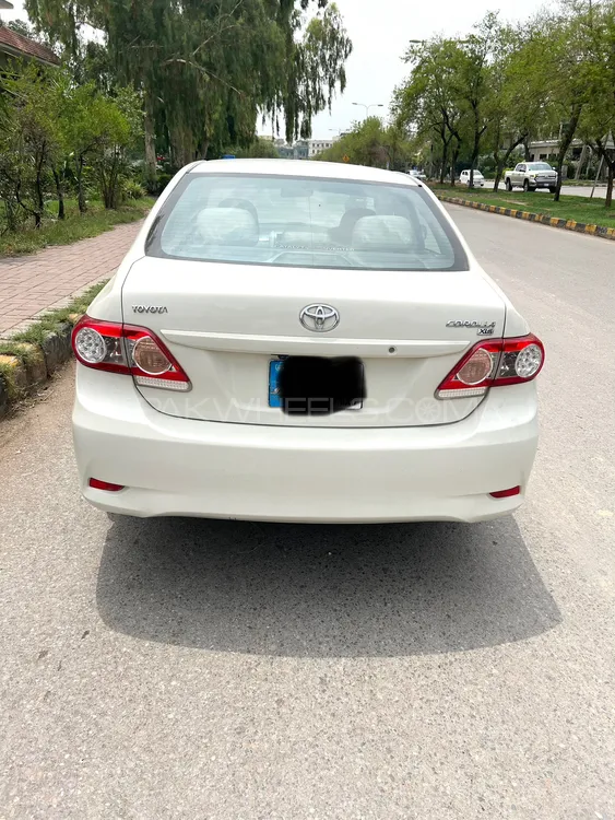 Toyota Corolla 2013 for Sale in Islamabad Image-1