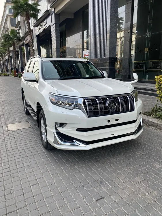 Toyota Prado 2019 for Sale in Lahore Image-1