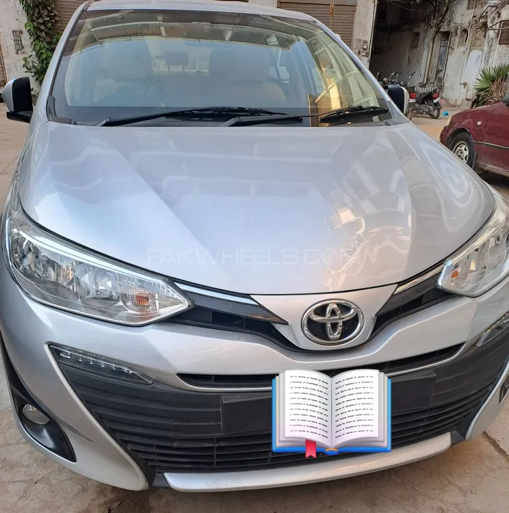Toyota Yaris Sedan 2020 for Sale in Karachi Image-1