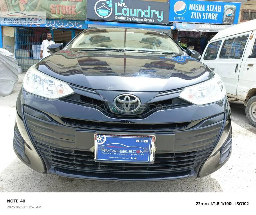 Toyota Yaris Sedan 2021 for Sale in Karachi Image-1