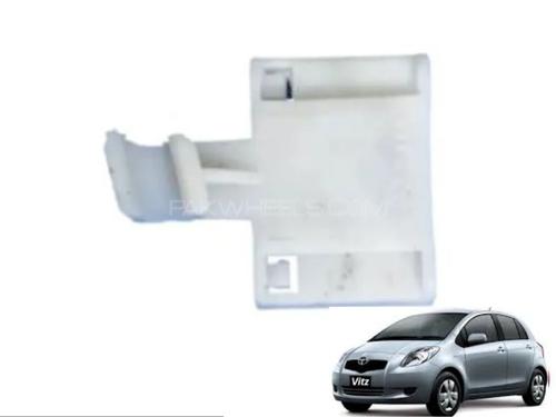 Toyota Vitz 2006-2012 Bonnet Rod Clip Toyota Vitz 2006-2012 Bonnet Rod Clip
