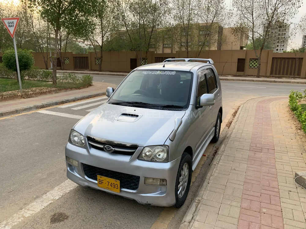 Daihatsu Terios Kid 2010 for Sale in Karachi Image-1