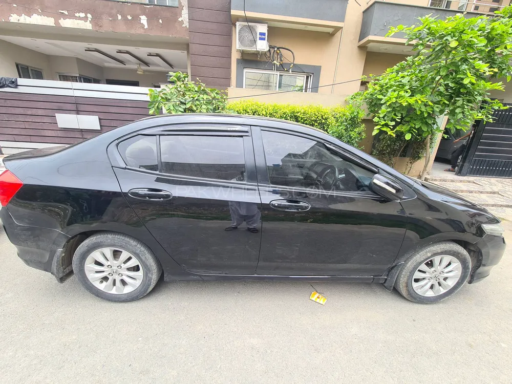Honda City 2015 for Sale in Lahore Image-1