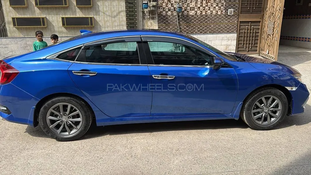 Honda Civic 2019 for Sale in Lahore Image-1