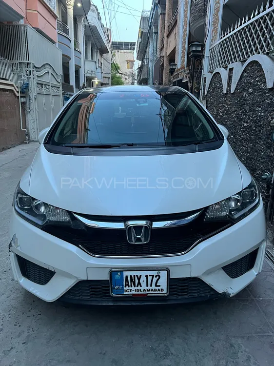 Honda Fit 2015 for Sale in Rawalpindi Image-1