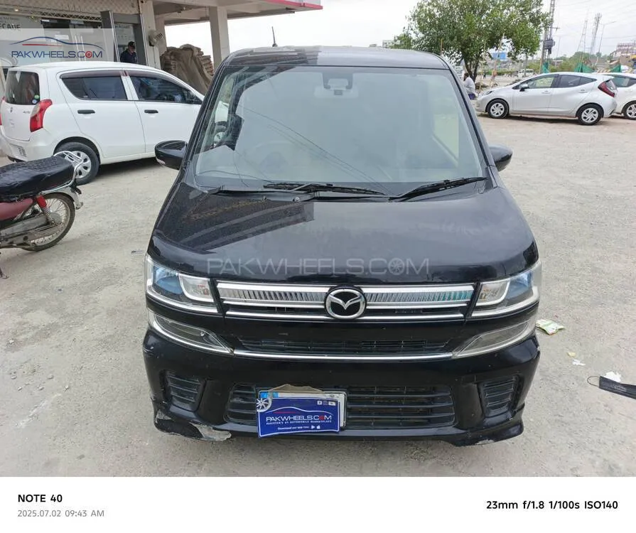 مازدا فلئیر 2018 for Sale in پشاور Image-1