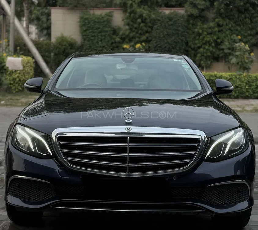 Mercedes Benz E Class 2020 for Sale in Lahore Image-1